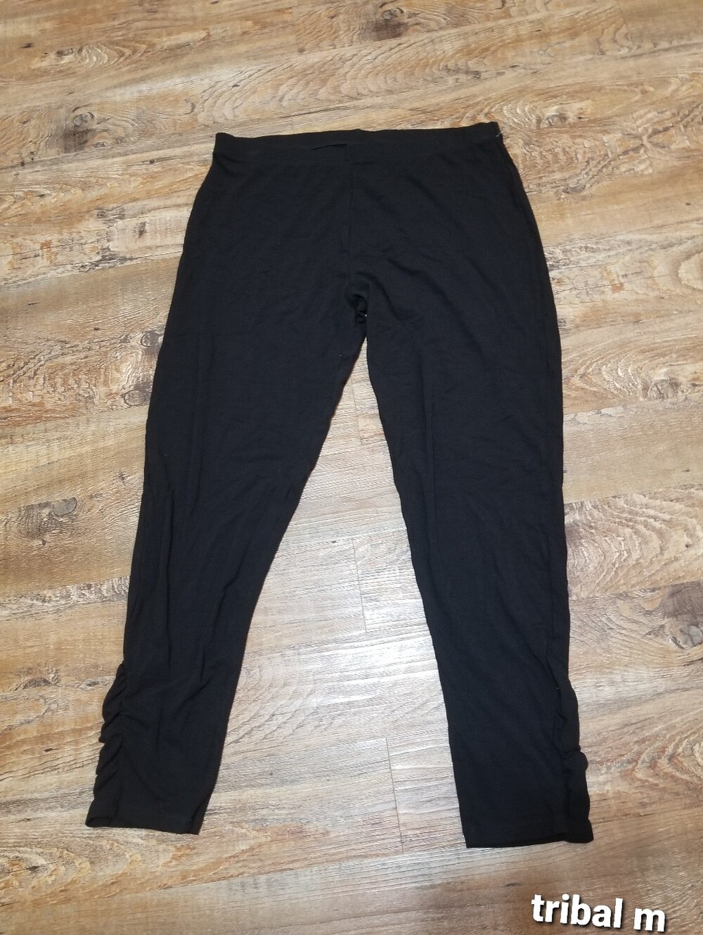 Tribal Black Stretch Leggings with Ruched Hem Medium